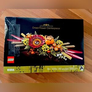 Lego Dried Flower Centerpiece